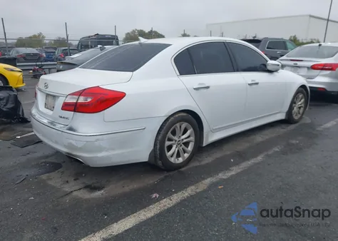 2013 Hyundai Genesis 3.8 z USA, uszkodzony, nr VIN KMHGC4DD8DU257976